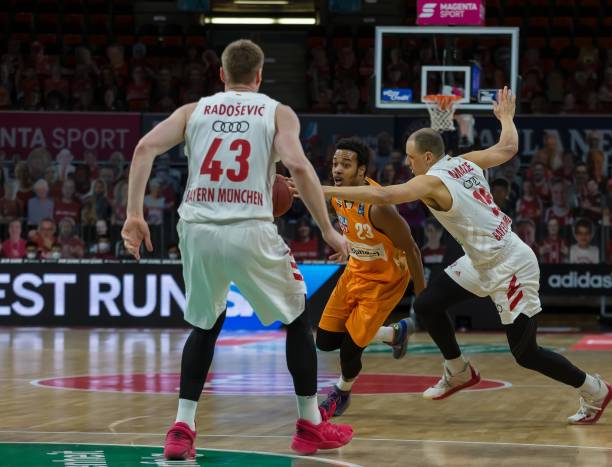 更是对整个 更是对整个