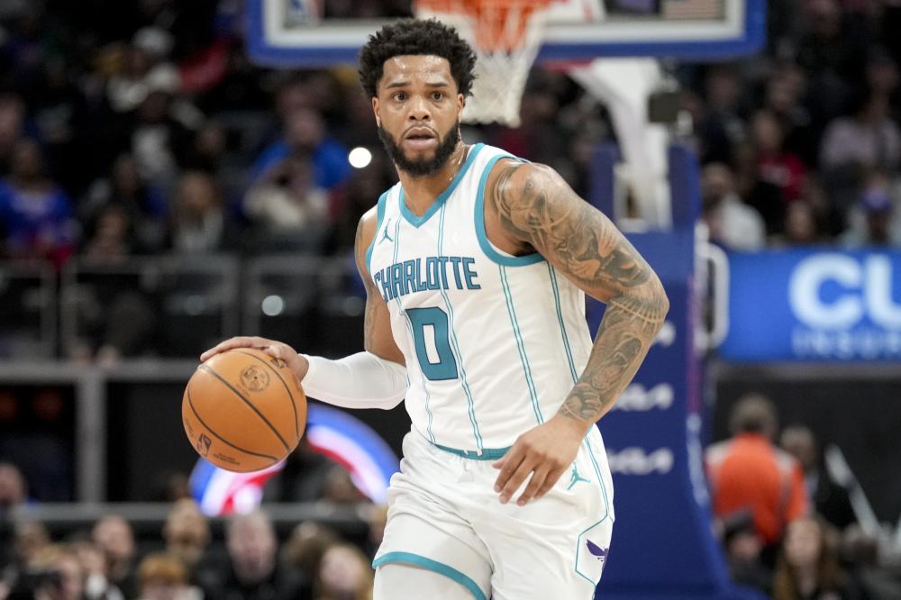 击和中场球 击和中场球