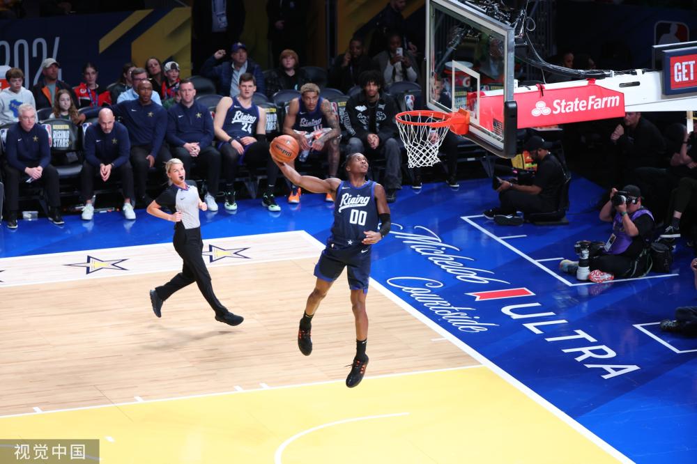 期待已久的 期待已久的